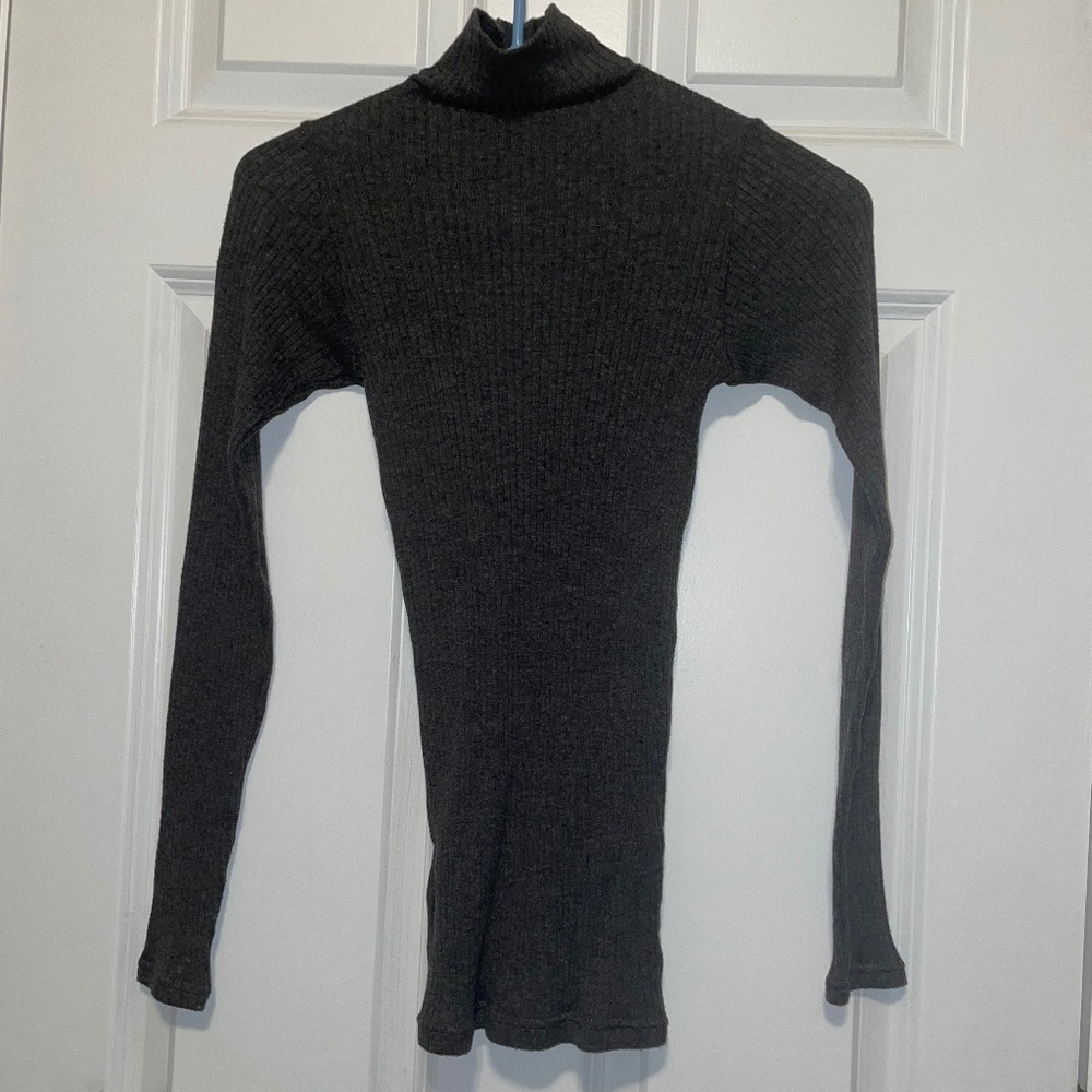 Club Monaco grey Sweater Women’s size xs